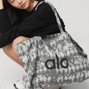 ALO Yoga Tote Workout Bag
